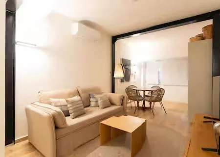 Mac Mahon D Apartamento *